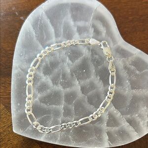 Italian sterling silver Figaro bracelet